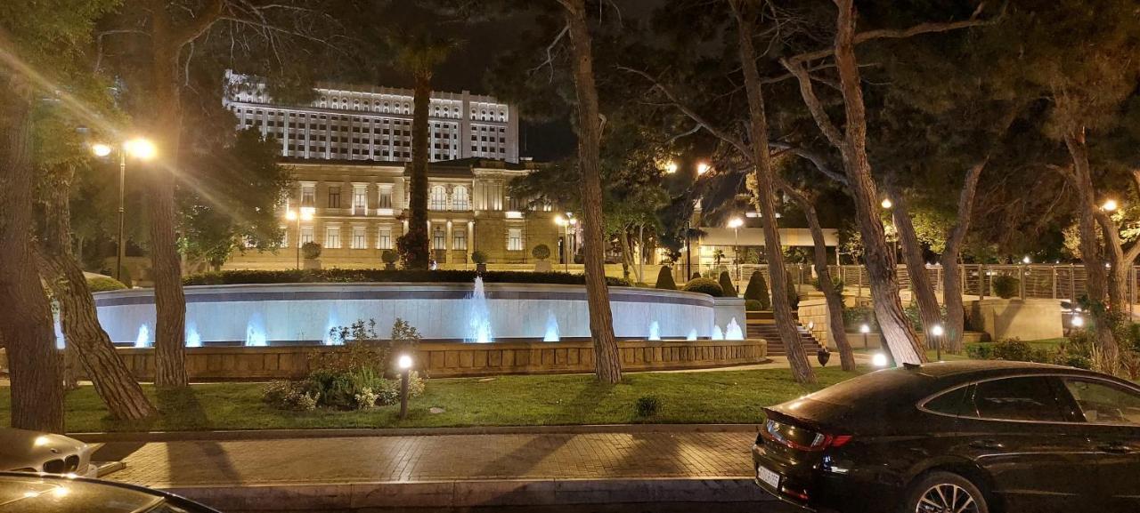 Azneft Royal Suite Apartment Sea View Bakú Exterior foto