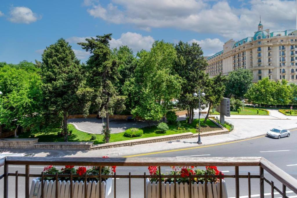 Azneft Royal Suite Apartment Sea View Bakú Exterior foto